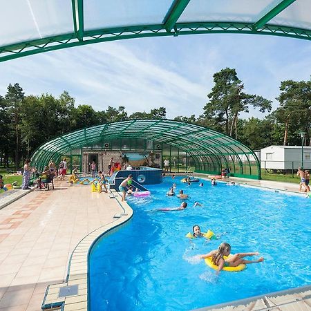 Oostappen Vakantiepark Arnhem Bv Luaran gambar
