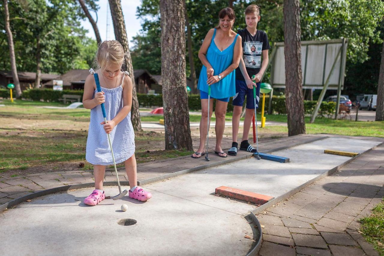 Oostappen Vakantiepark Arnhem Bv Luaran gambar