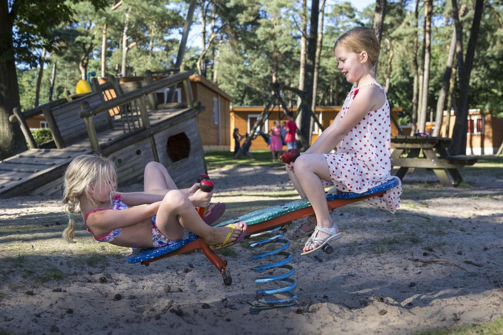 Oostappen Vakantiepark Arnhem Bv Luaran gambar